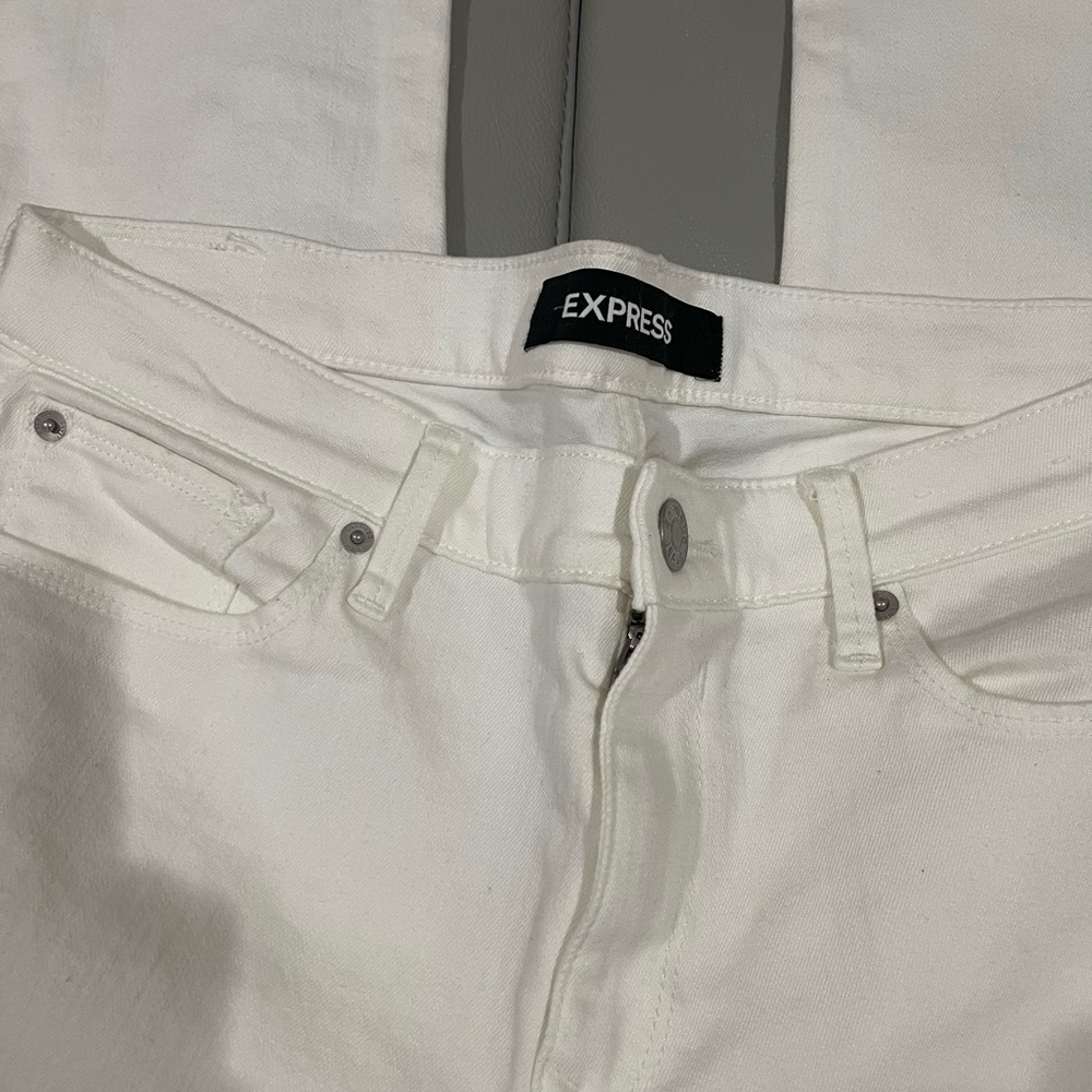 EXPRESS- Winter White Denim Legging Mid Rise (NWOT) Size - 10 R - Picture 3 of 8